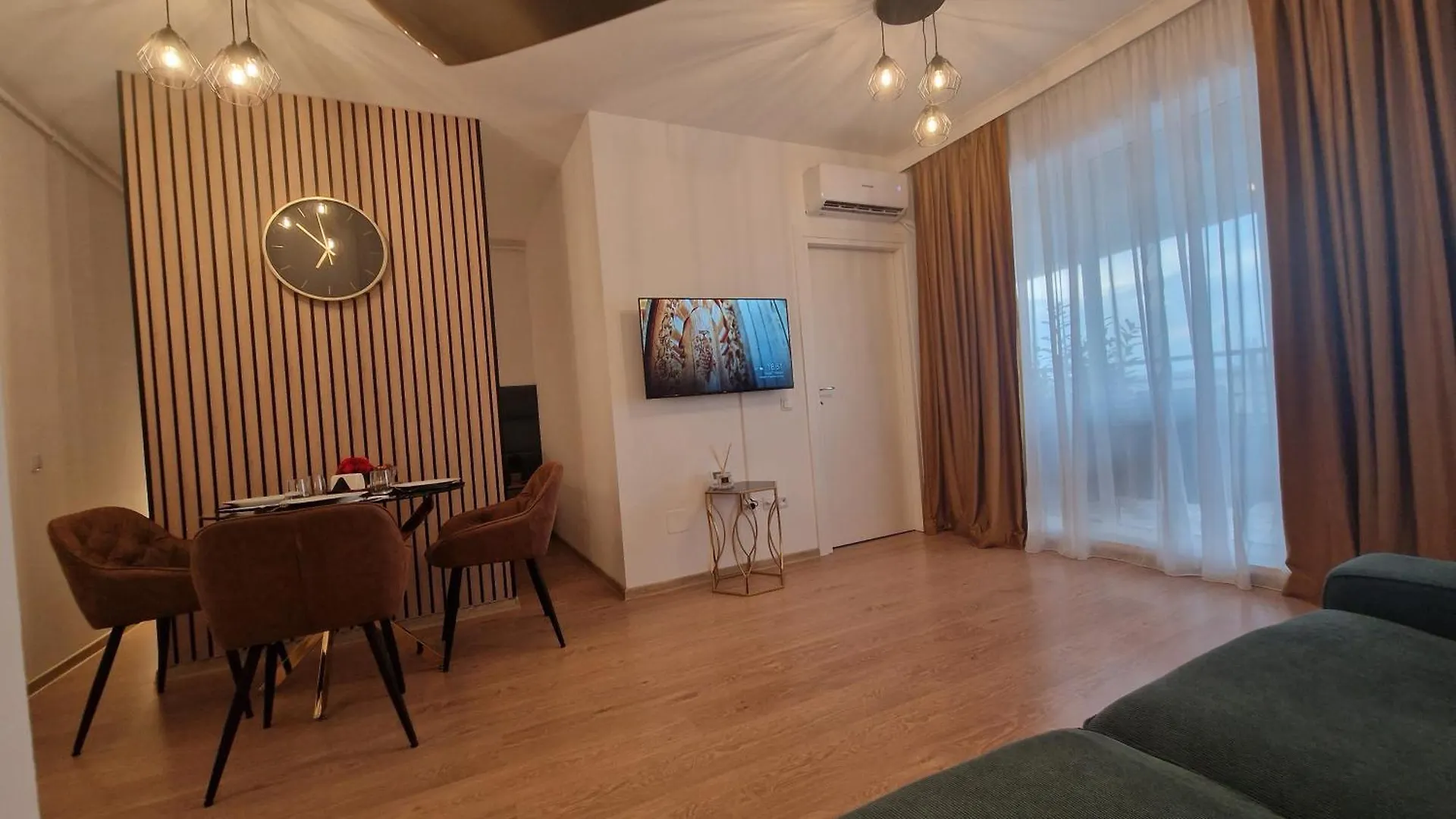 Irema Sunset View Studio Pallady Βουκουρέστι 0*,  Ρουμανία